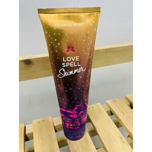 Victoria's Secret Love Spell Shimmer Body Lotion 5 Fl Oz Discontinued